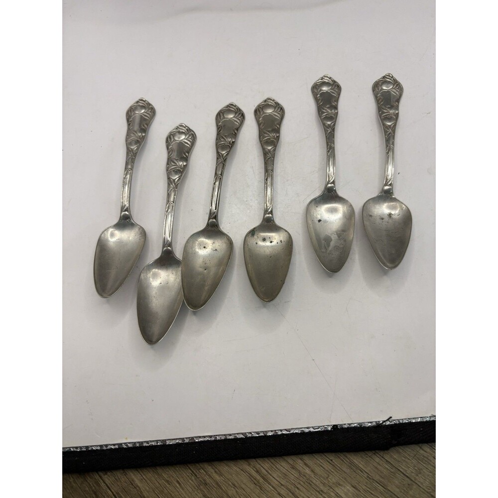 Vintage Set Of 6 WM Roger’s &Son AA Sunkist Pattern Spoons  Pat. Pend.
